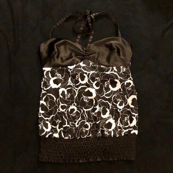 GUESS Rose Black/White Silky Halter Top Medium - Picture 4 of 6
